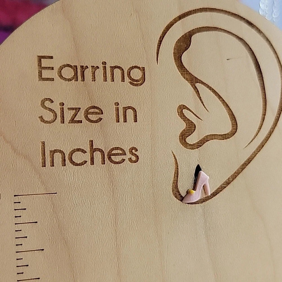 🔥LAST PAIR🔥 Tiny Shoe Ceramic Stud Earrings - Picture 4 of 7